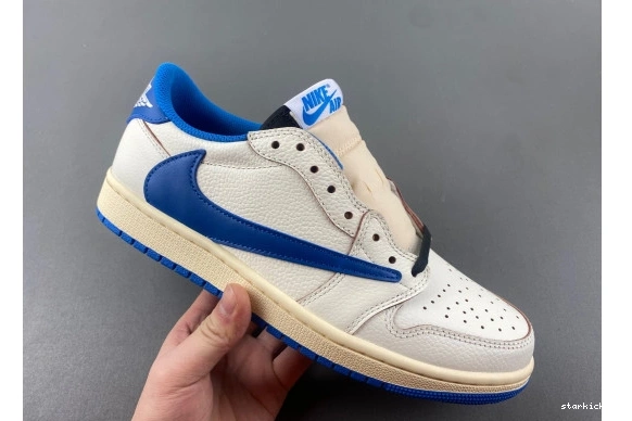 RETRO DM7866-104  SP TRAVIS  LOW JORDAN SCOTT 1 OG DM7866-104 0821